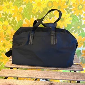 Away’s The Everywhere Bag (Original design, no longer available) in Black